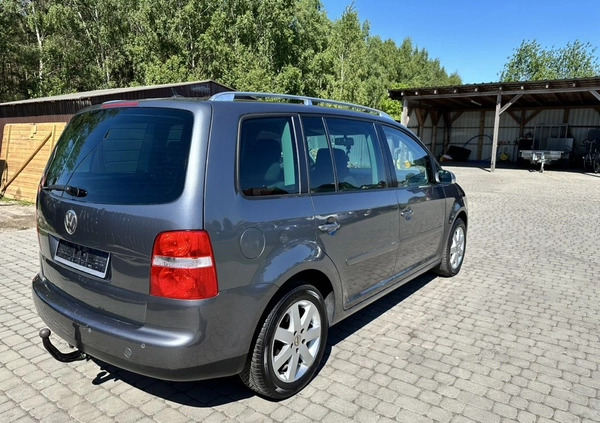 Volkswagen Touran cena 13900 przebieg: 263450, rok produkcji 2004 z Piła małe 106